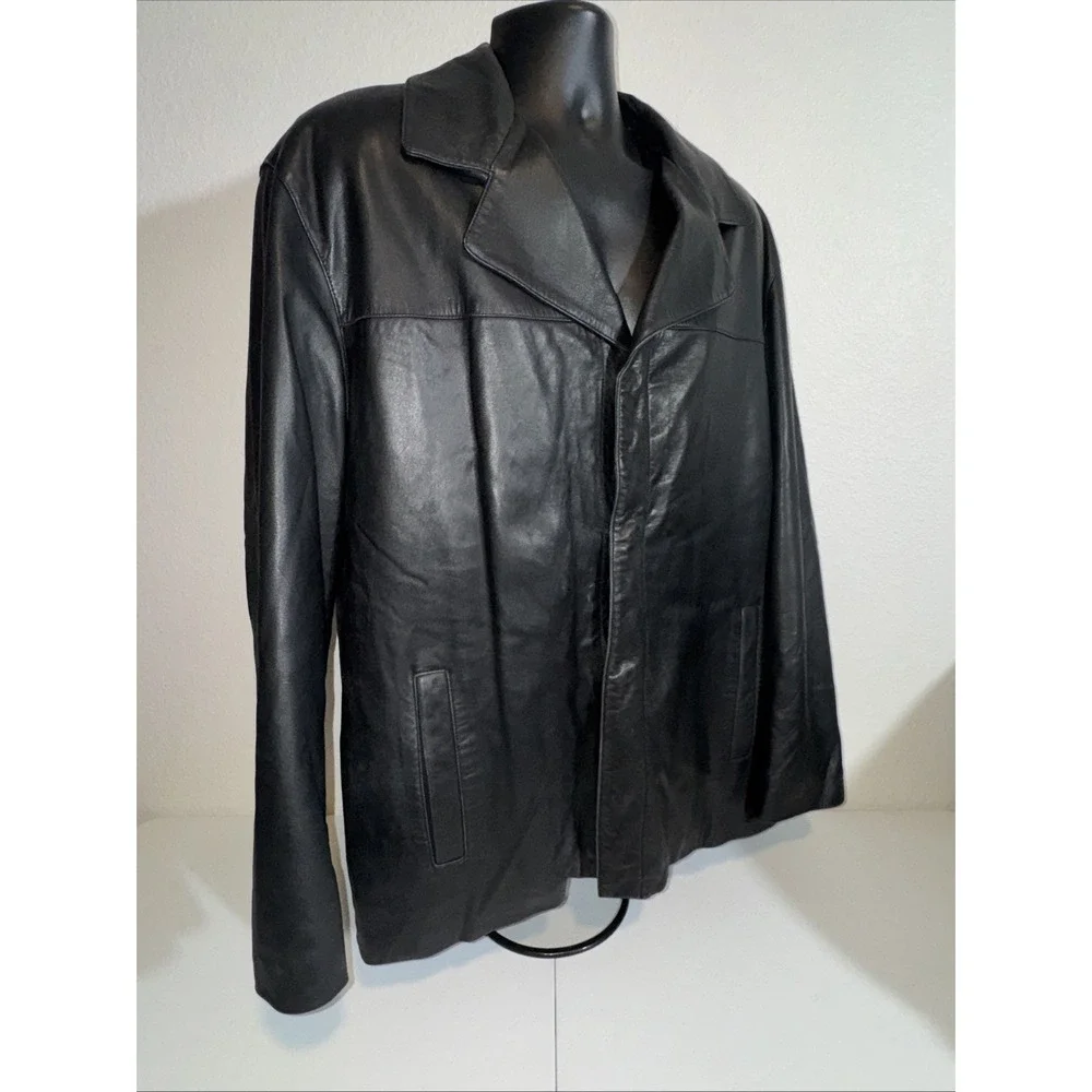 Guess Men's Black Leather Bomber Jacket Size Large Vintage Soft Coat Insulated